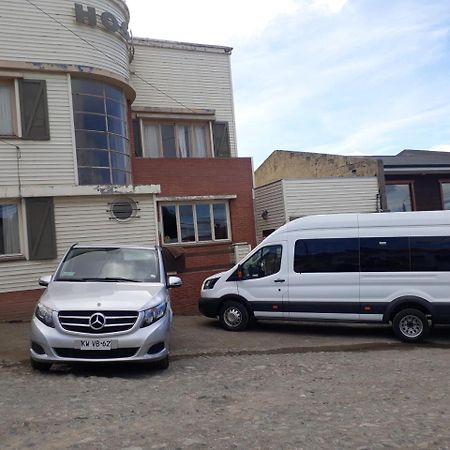Hostal Oro Fueguino プンタアレナス エクステリア 写真