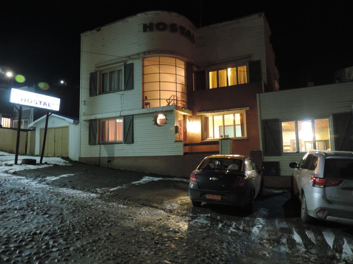 Hostal Oro Fueguino プンタアレナス エクステリア 写真