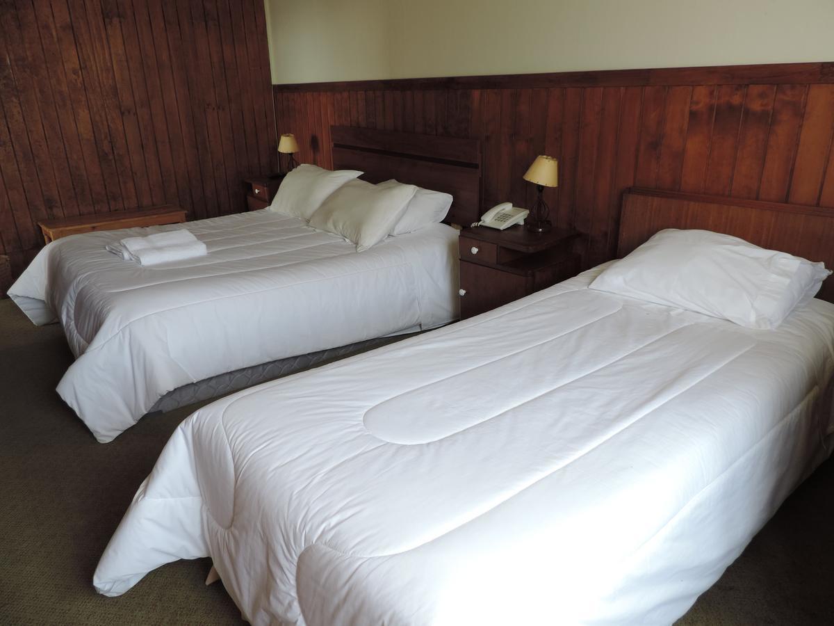 Hostal Oro Fueguino プンタアレナス エクステリア 写真