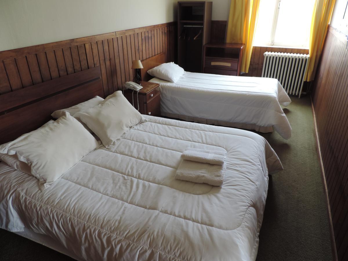Hostal Oro Fueguino プンタアレナス エクステリア 写真