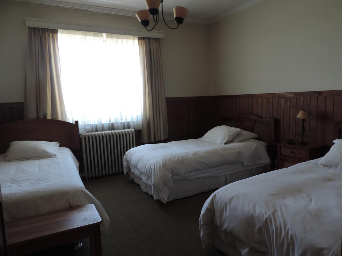 Hostal Oro Fueguino プンタアレナス エクステリア 写真