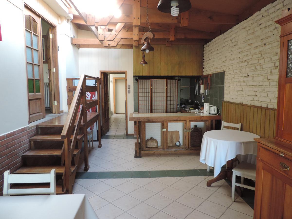 Hostal Oro Fueguino プンタアレナス エクステリア 写真