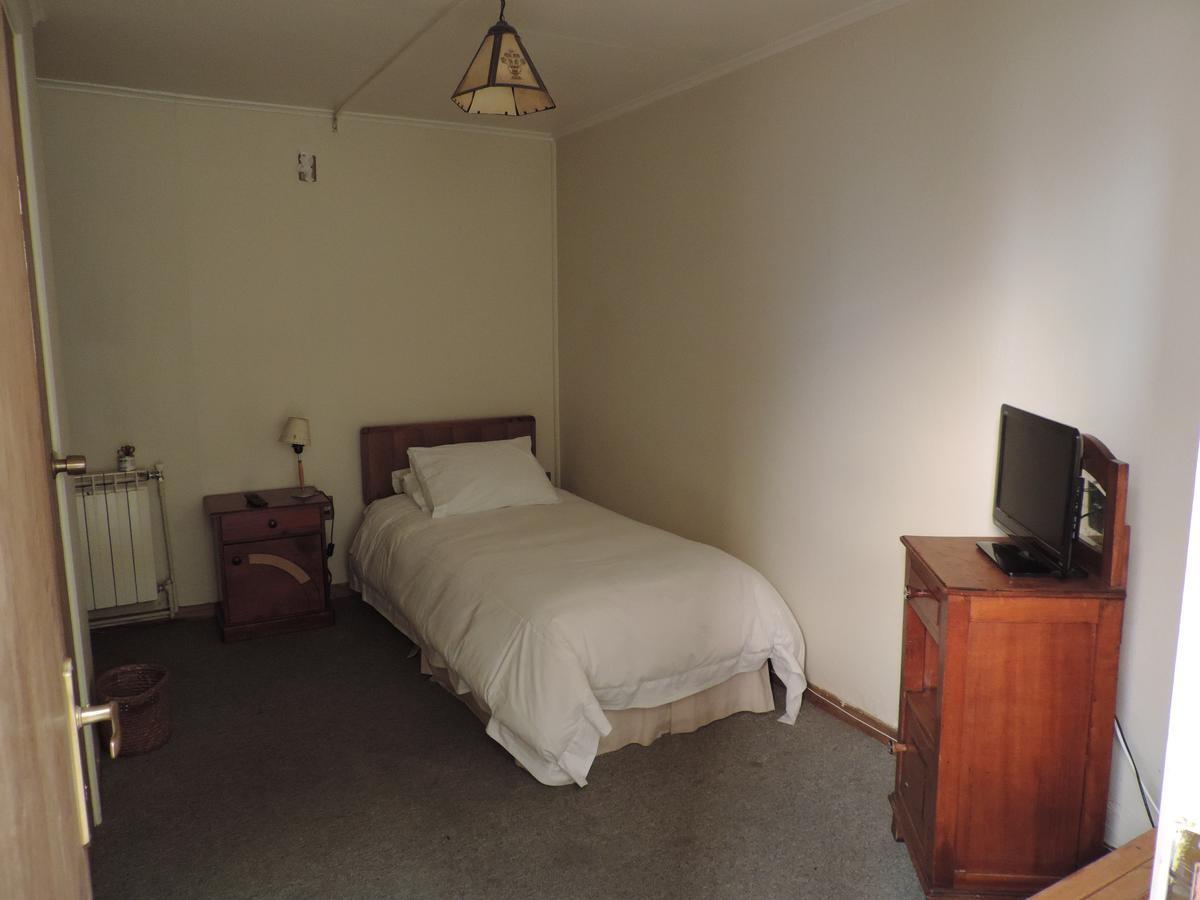 Hostal Oro Fueguino プンタアレナス エクステリア 写真
