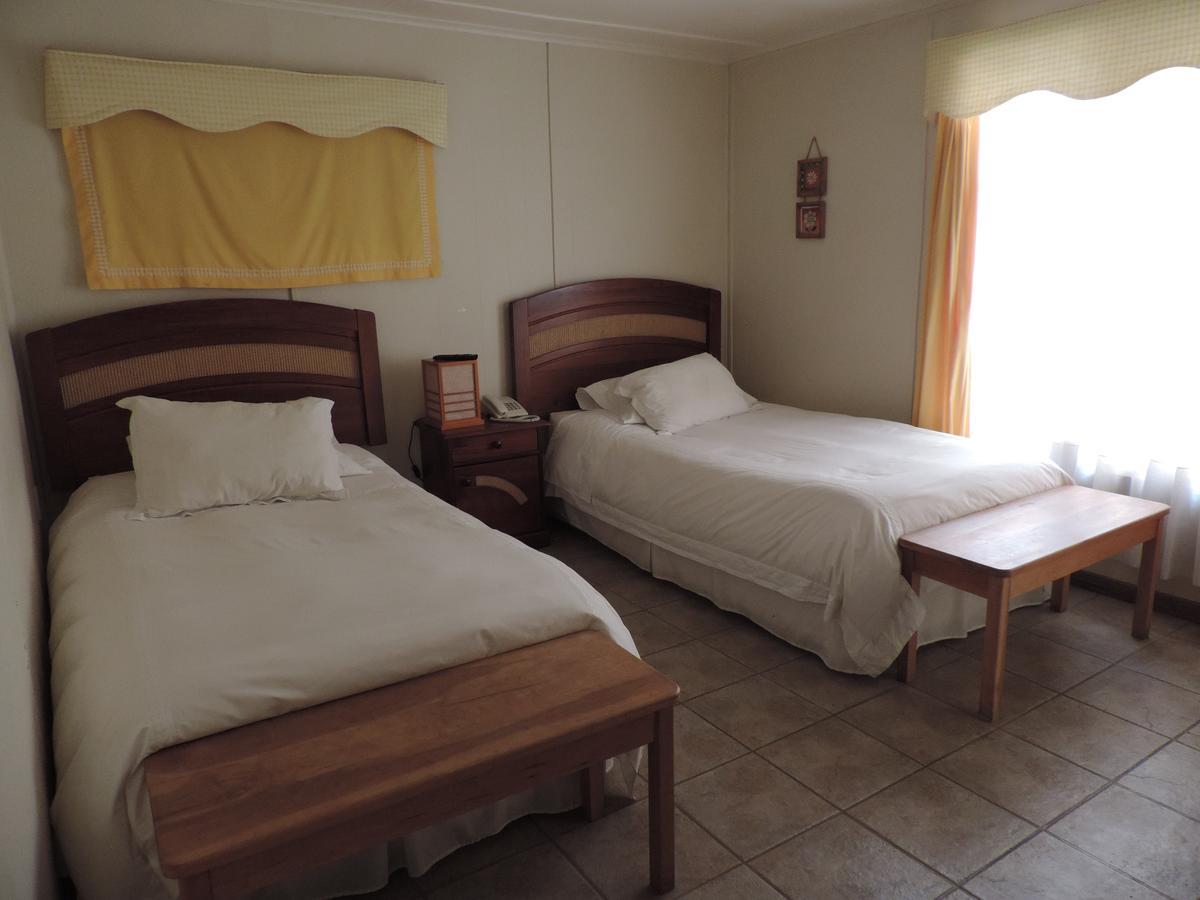 Hostal Oro Fueguino プンタアレナス エクステリア 写真