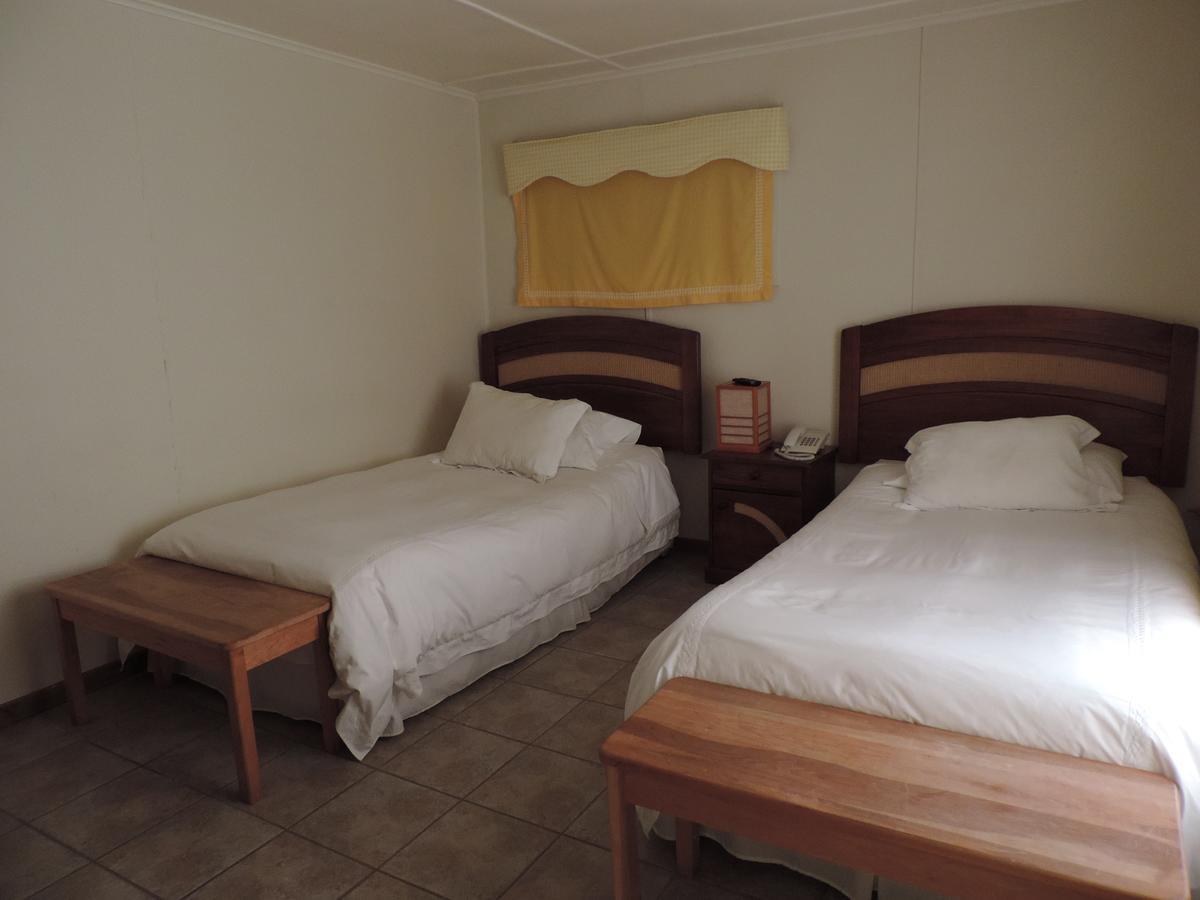 Hostal Oro Fueguino プンタアレナス エクステリア 写真