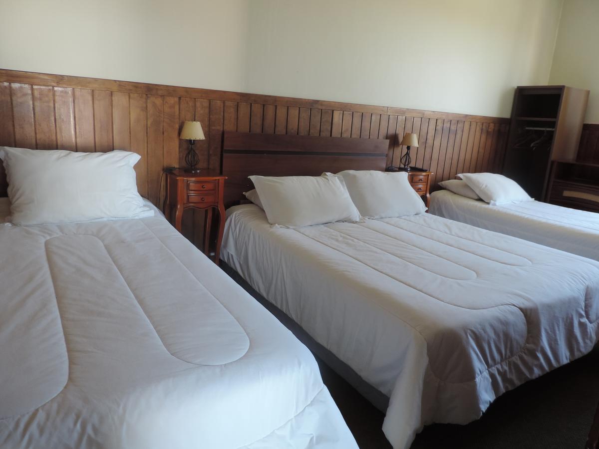Hostal Oro Fueguino プンタアレナス エクステリア 写真