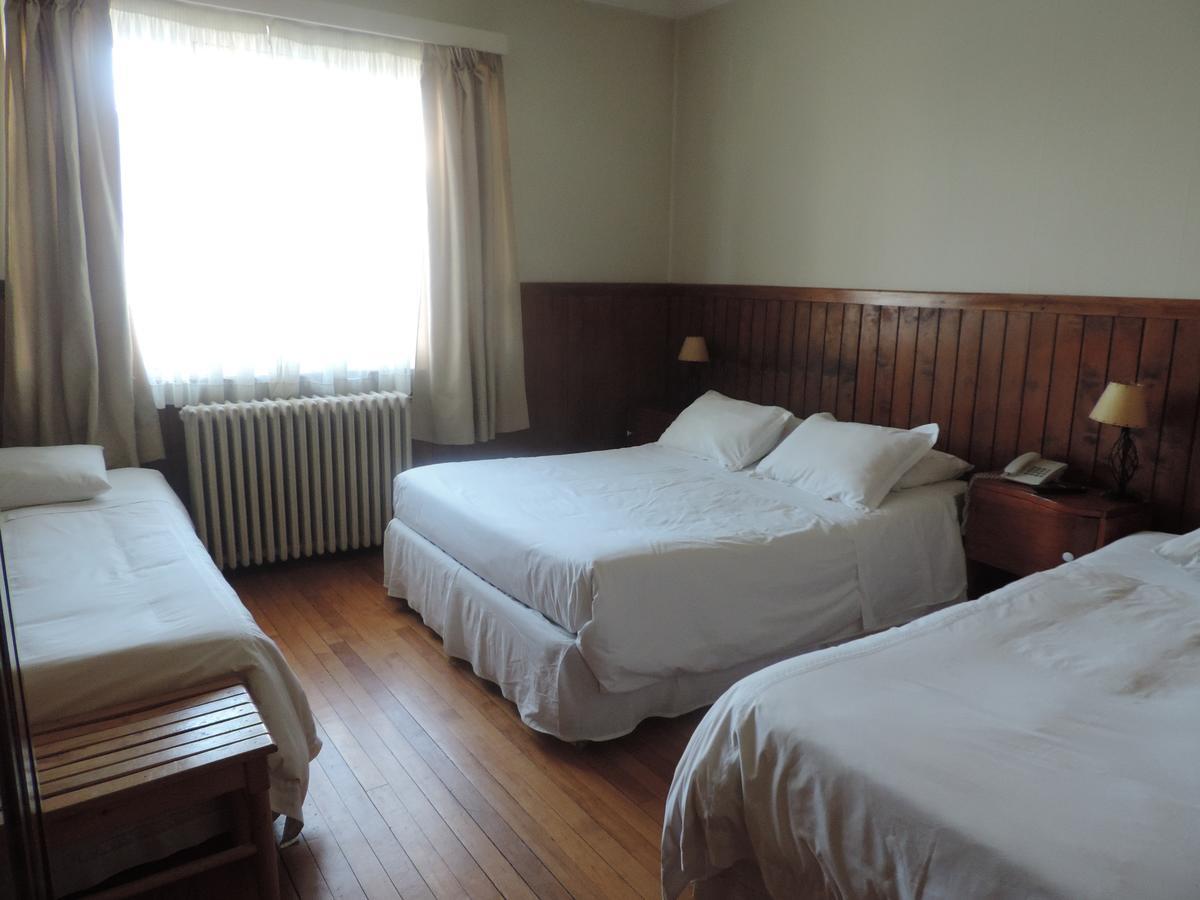 Hostal Oro Fueguino プンタアレナス エクステリア 写真