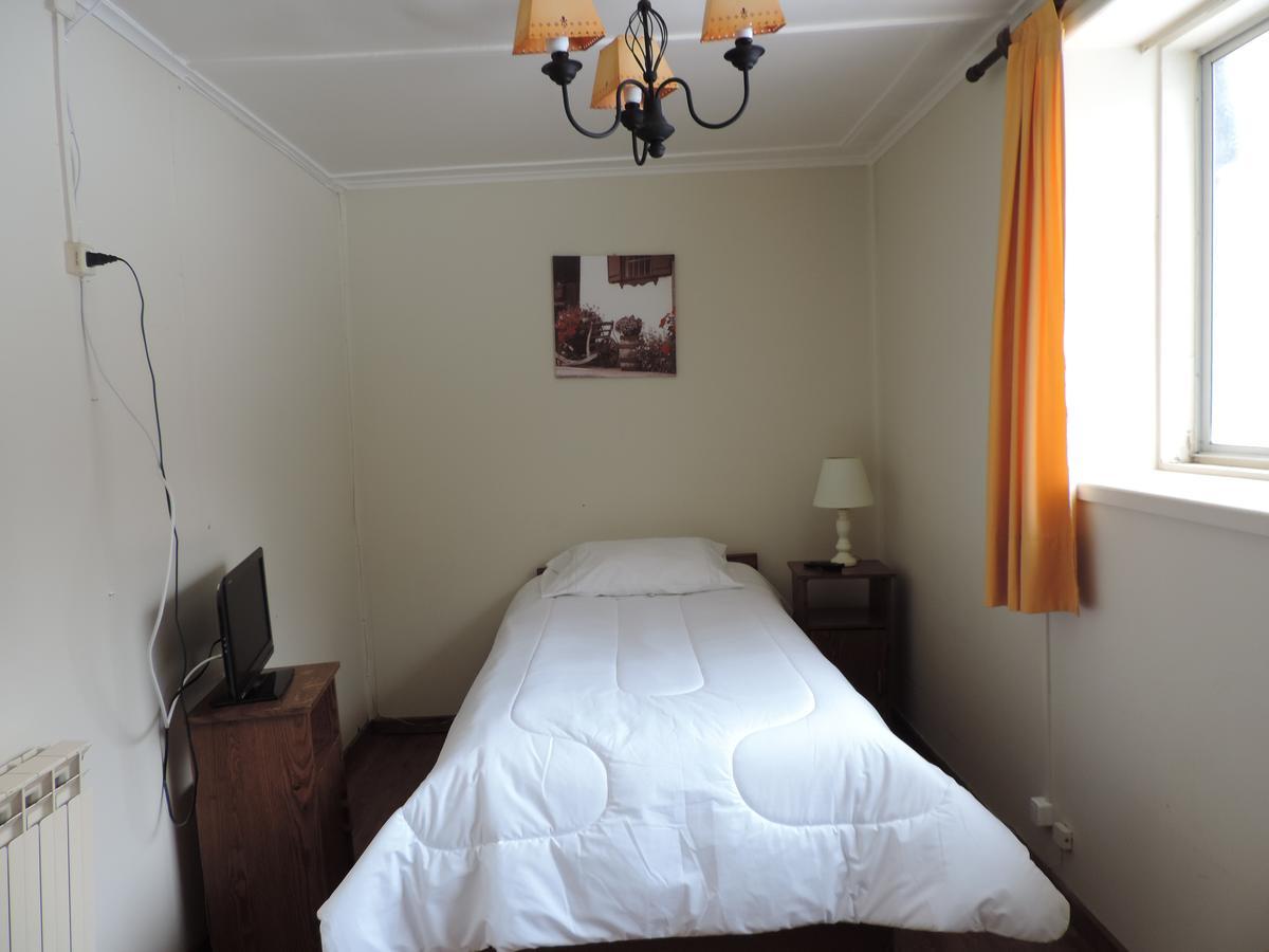 Hostal Oro Fueguino プンタアレナス エクステリア 写真