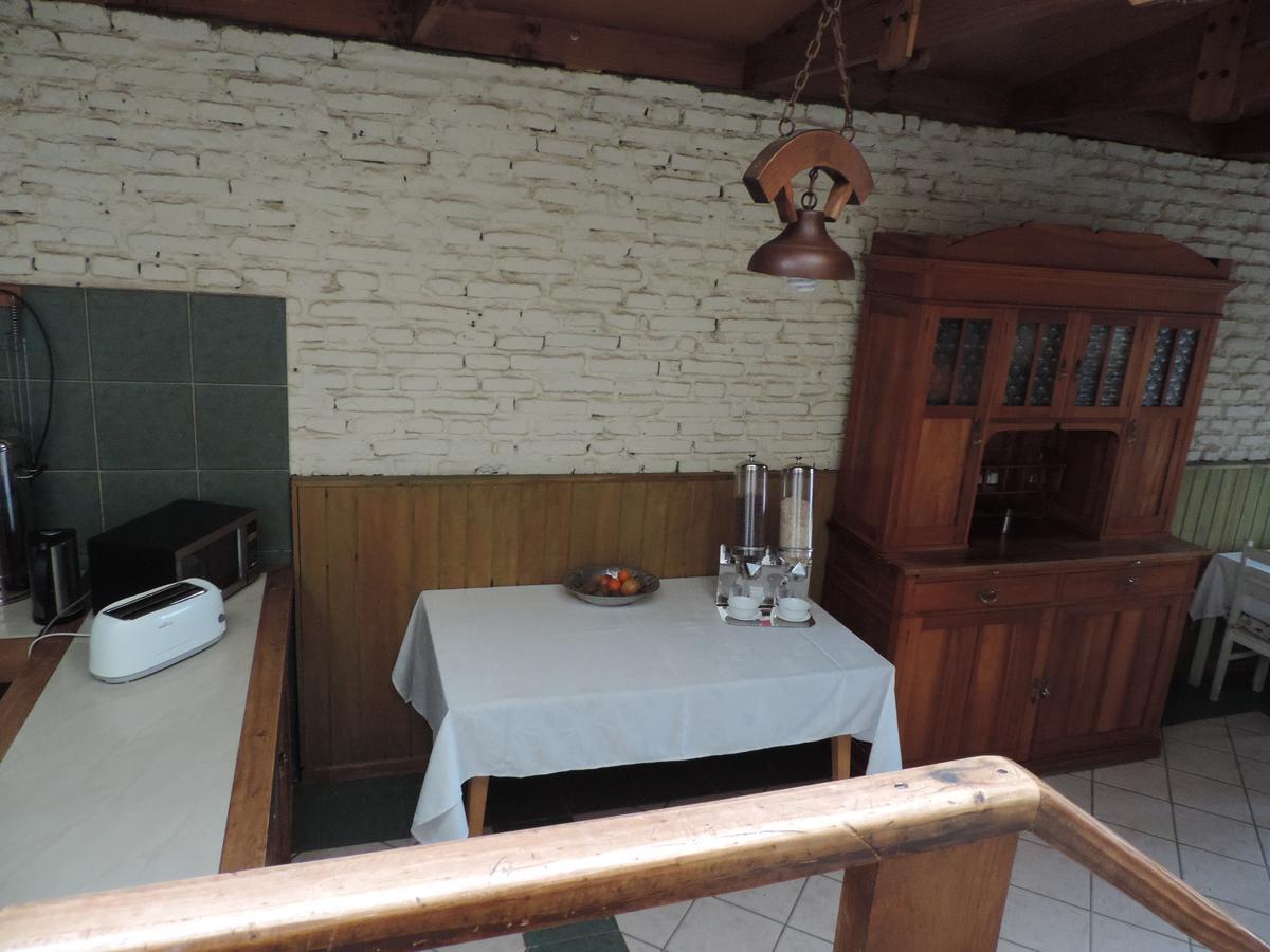 Hostal Oro Fueguino プンタアレナス エクステリア 写真